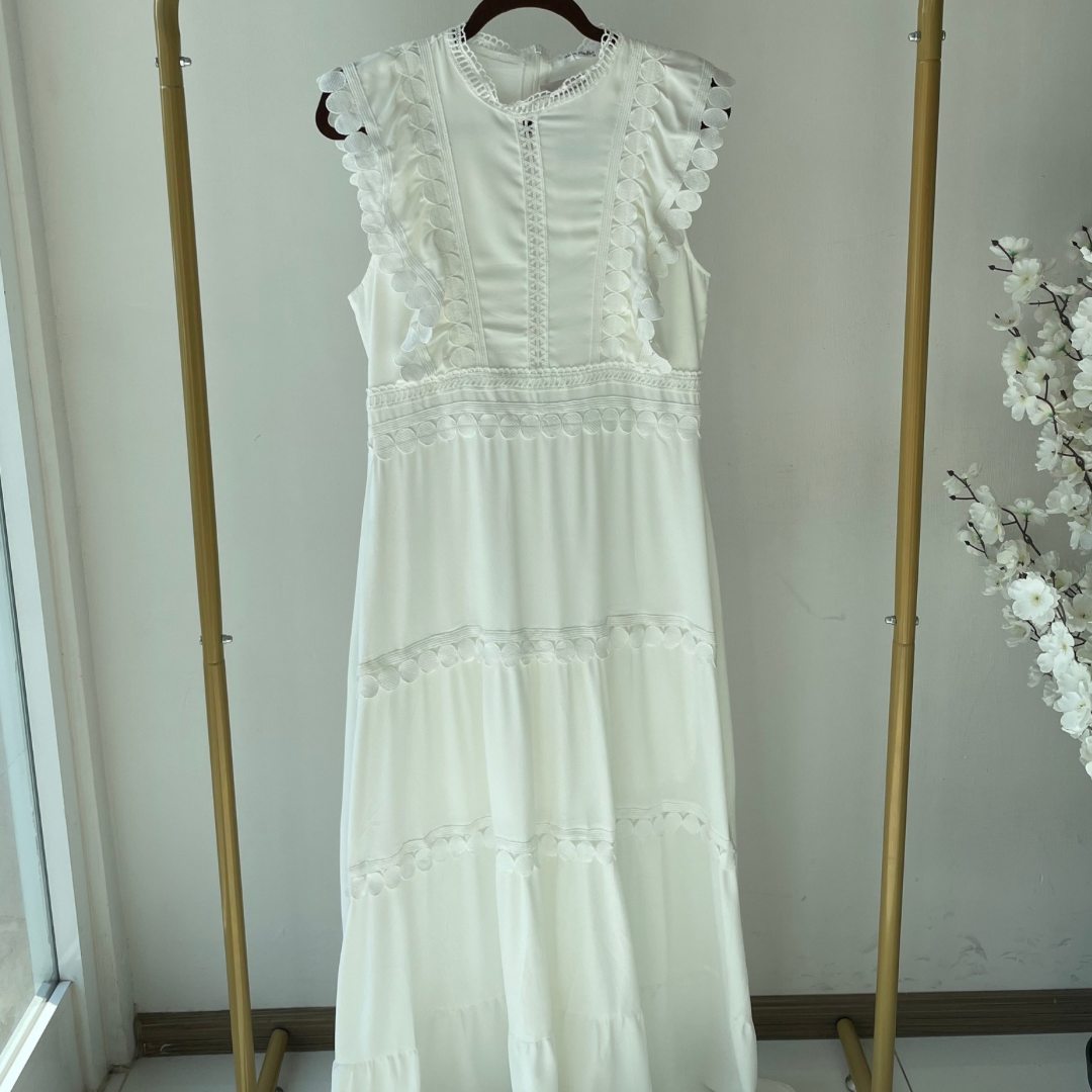 Vestido largo bordado