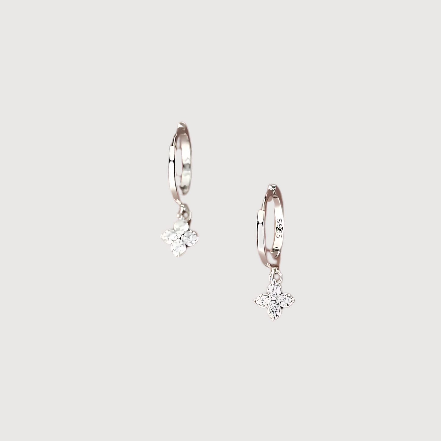 Aretes Kira
