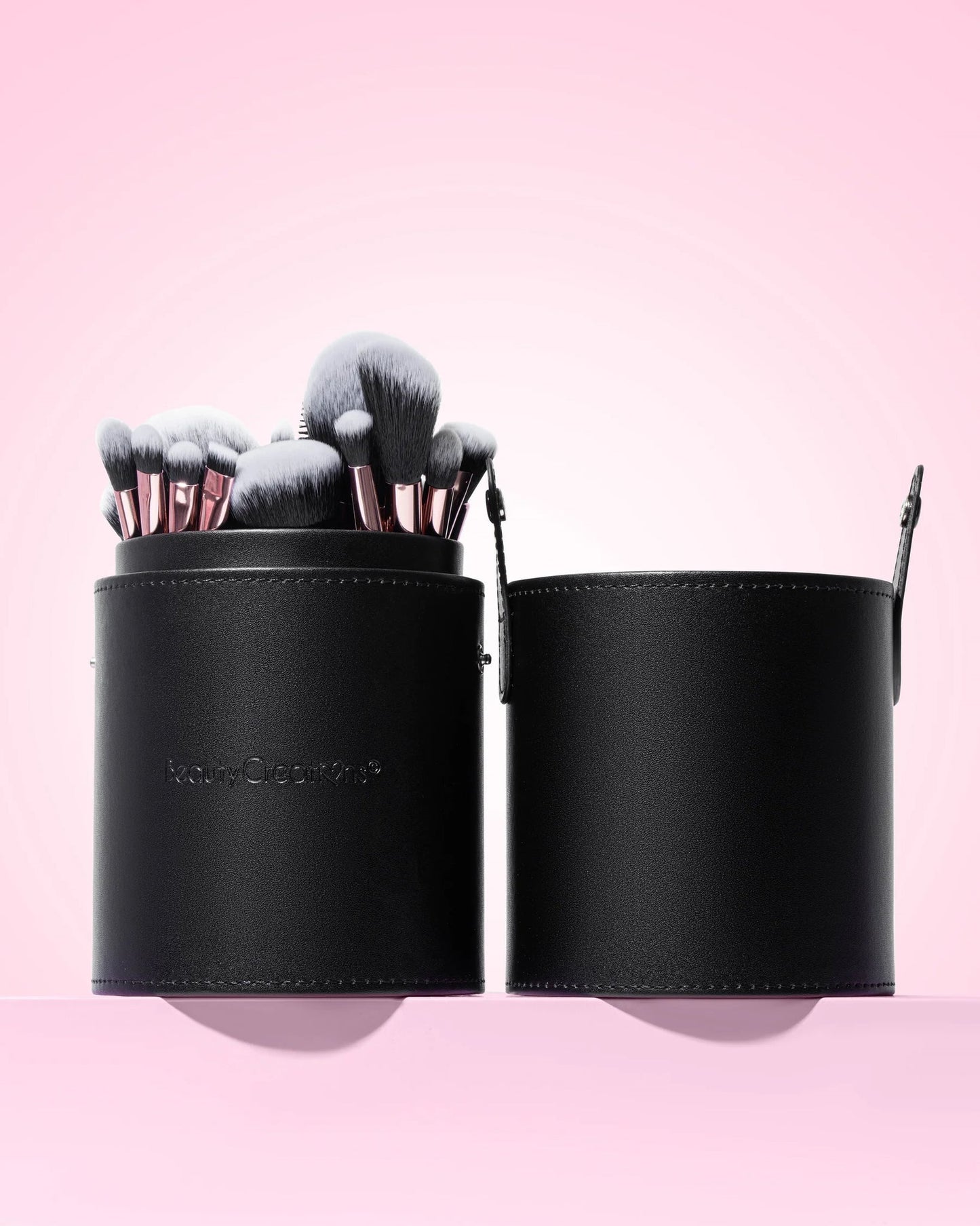 Unbothered Set De 24 Brochas Con Estuche - Beauty Creations